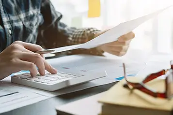 武汉大学何静宇简介照片